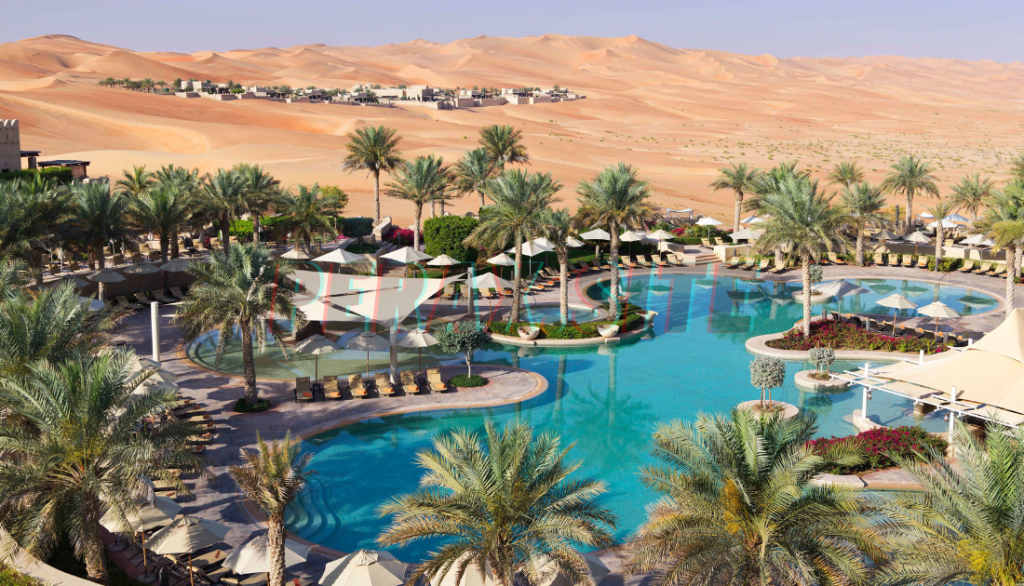 Glamorous Desert Resorts